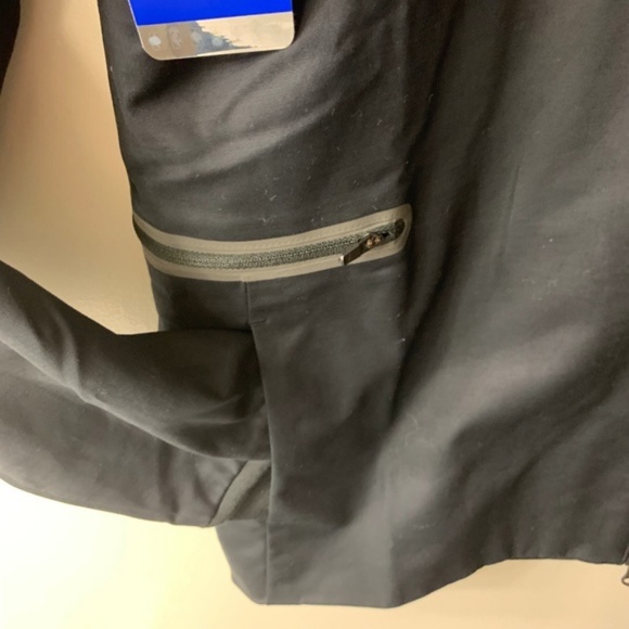 Nike Toronto Raptors NBA City Edition Black Jacket - Picture 8 of 11